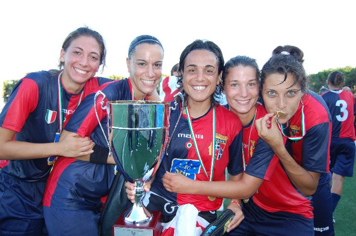 301243_2371643700932_1545701672_32617624_1952488296_n