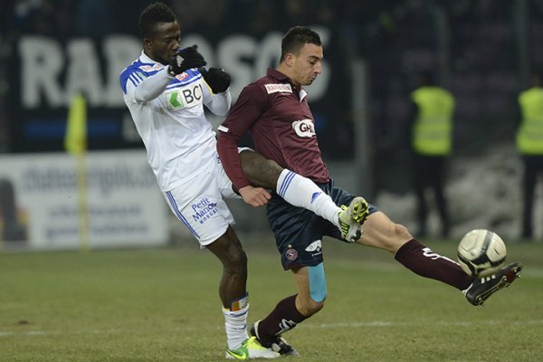 SANOGO (LS) - MACHADO (SFC) 23.2.2013 , Servette - Lausanne-Sport SFC-LSphoto Eric Lafargue