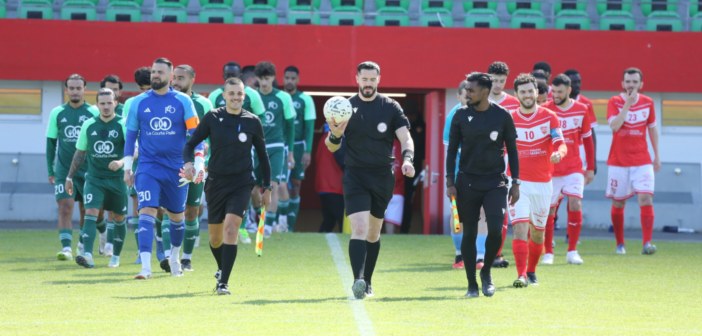 Vestiaire cambriolé et match arrêté entre Chênois II et Onex