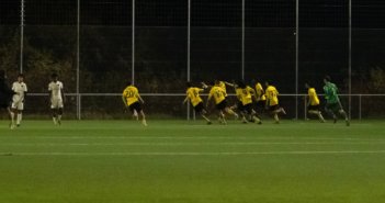 Quelle fin de match entre Meyrin II et Kosova !