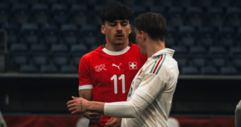 La Suisse cède contre un Pays de Galles clinique