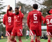 Du football même à Pâques !