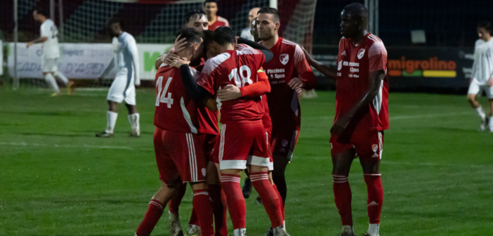 Une lutte serrée à tous les étages